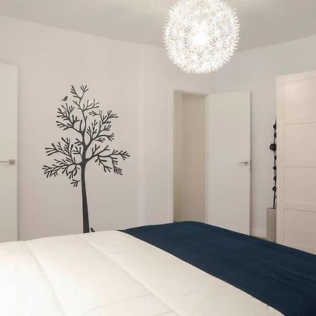 Moderno Apartamento En Plaza Merced Málaga Eksteriør bilde