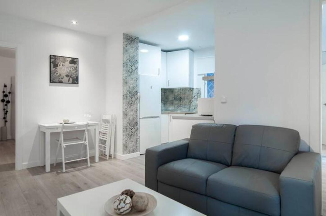 Moderno Apartamento En Plaza Merced Málaga Eksteriør bilde