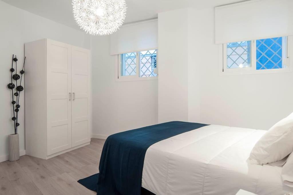 Moderno Apartamento En Plaza Merced Málaga Eksteriør bilde
